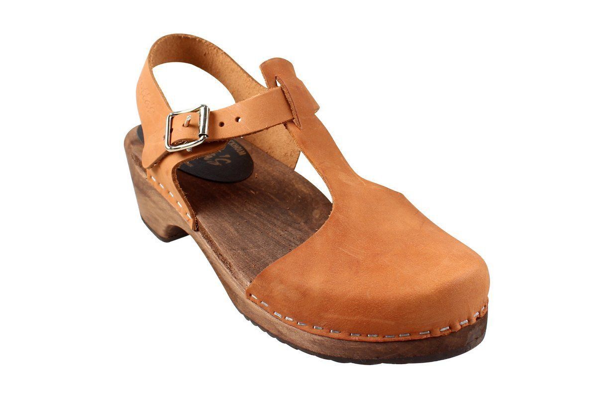 Lotta From Stockholm Womens Low Heel toe clogs Brown Oiled Nubuck TBAR