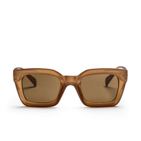CHPO Anna sunglasses in mustard made from 100% recycled plastic. Available at Lotta from Stockholm