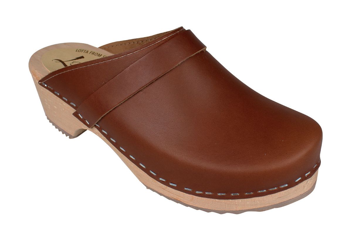 Classic Clogs for Women in Cinnamon | Lotta from Stockholm