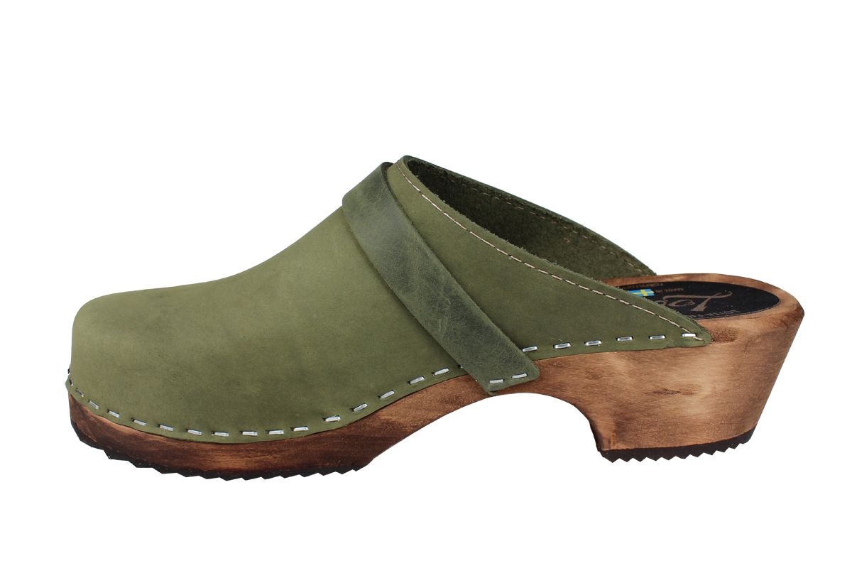 Clogs in Green Oiled on Brown Base | Lotta from Stockholm