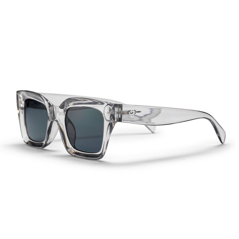 CHPO Anna sunglasses in Grey made of 100% recycled plastic. Available at Lotta from Stockholm