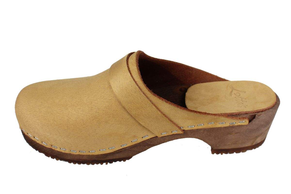 Elsa Classic in Sand Stain Resistant Nubuck on Brown Base Seconds
