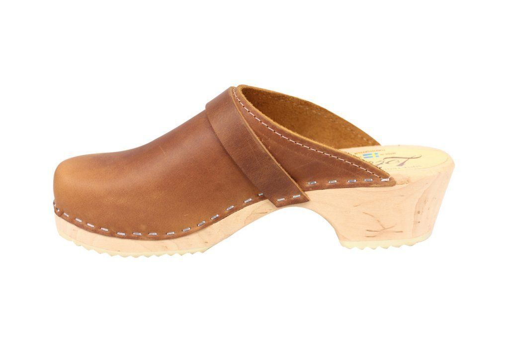 Classic Brown Oiled Nubuck Clogs Seconds