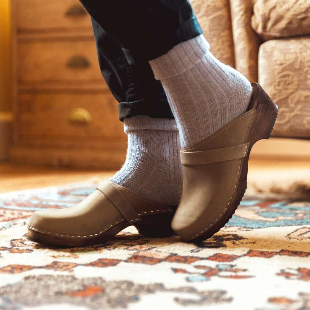 Classic Clogs in Taupe on Brown Base | Lotta from Stockholm